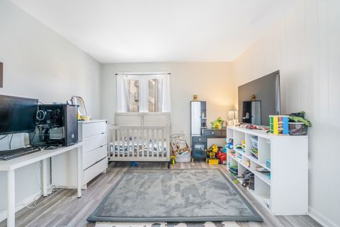 Tiny photo for 9800 S Karlov Avenue #1B, Oak Lawn, IL 60453 (MLS # 12559189)