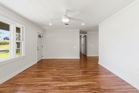 Tiny photo for 2585 Market Road, Marion, IL 62959 (MLS # 12640946)
