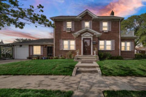 Tiny photo for 2006 W 4TH Place, Gary, IN 46404 (MLS # 12444273)