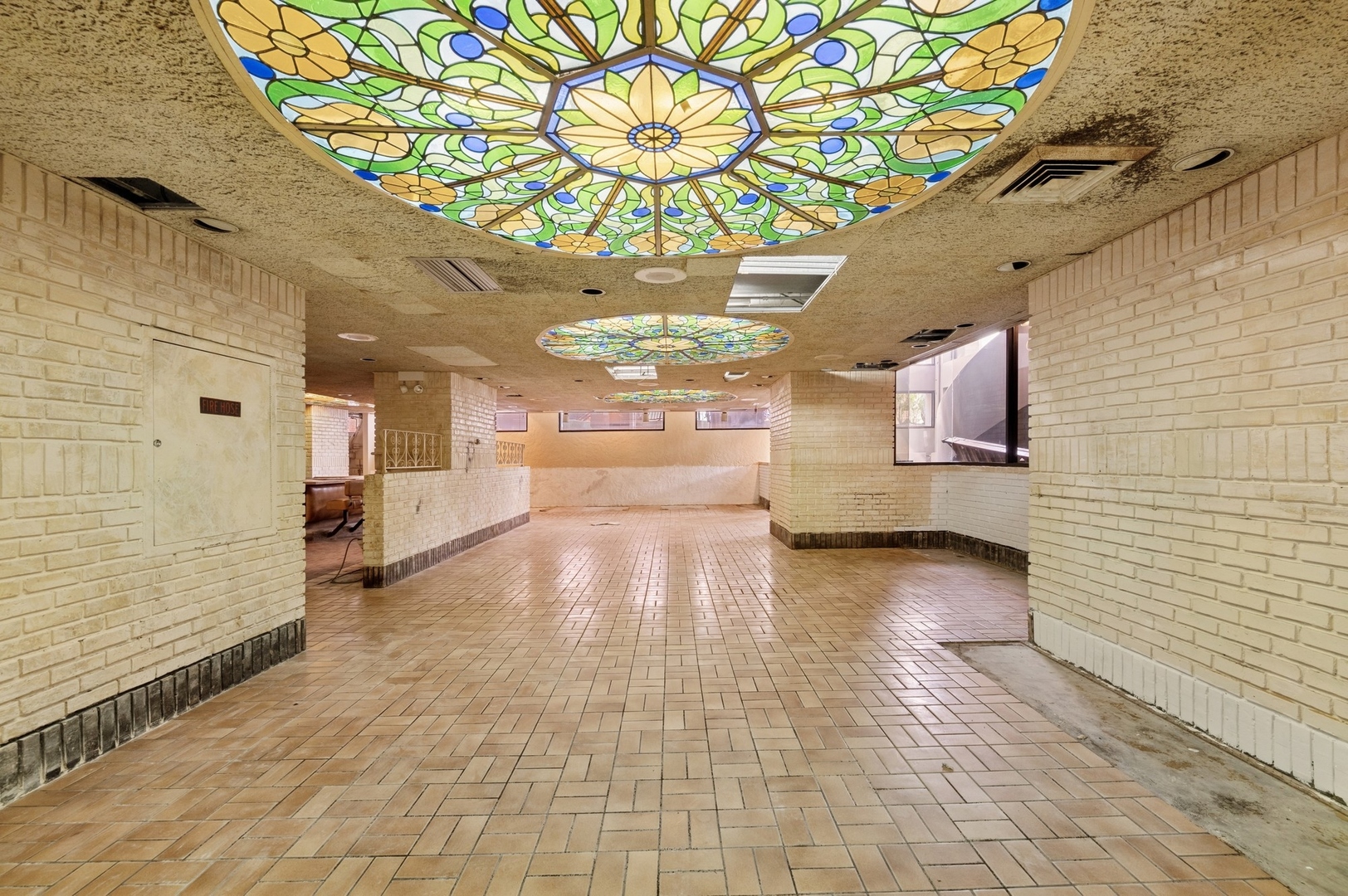 Chicago, Illinois 60614, United States, ,Commercial,Active,146816