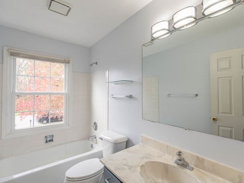 Tiny photo for 4 Candlewood Court, Cary, IL 60013 (MLS # 12507100)