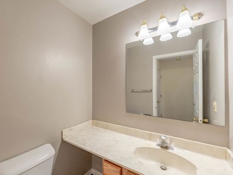 Tiny photo for 4 Candlewood Court, Cary, IL 60013 (MLS # 12507100)