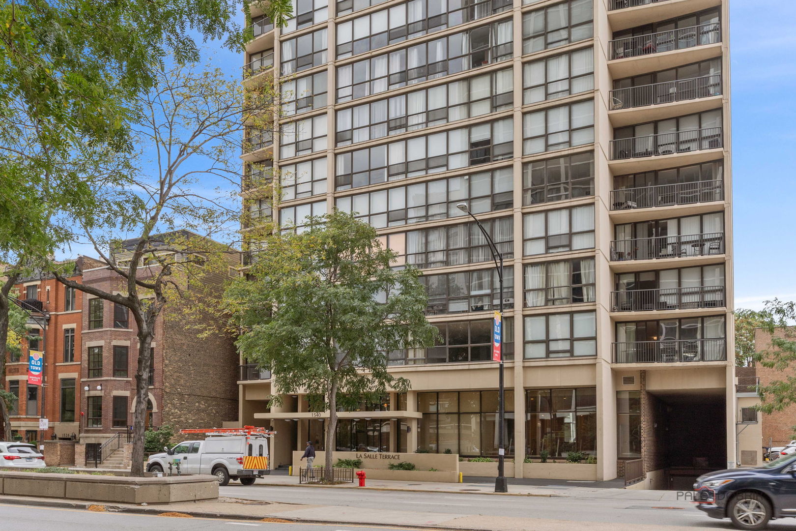 1540 N La Salle Drive 301
