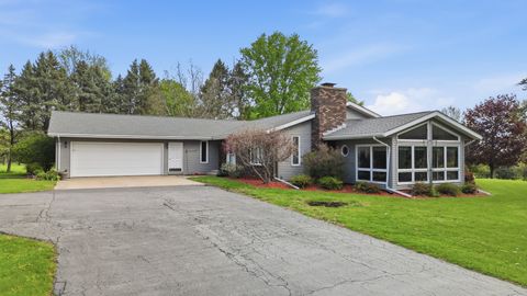 Photo of 10602 W Birdie Court, Polo, IL 61064 (MLS # 12614361)
