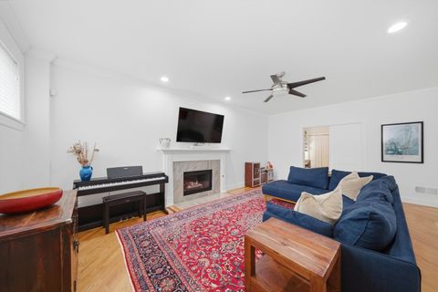 Tiny photo for 1517 W Adams Street #1, Chicago, IL 60607 (MLS # 12603606)