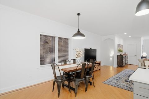 Tiny photo for 1517 W Adams Street #1, Chicago, IL 60607 (MLS # 12603606)