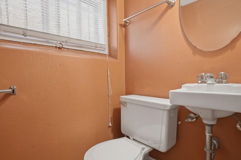 Tiny photo for 2815 W Fitch Avenue, Chicago, IL 60645 (MLS # 12600904)