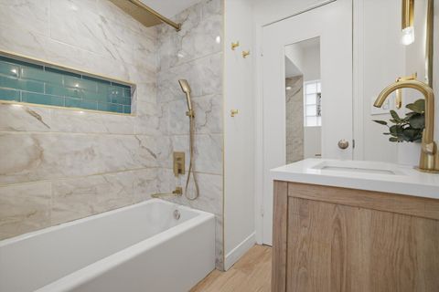 Tiny photo for 2815 W Fitch Avenue, Chicago, IL 60645 (MLS # 12600904)