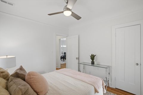 Tiny photo for 2815 W Fitch Avenue, Chicago, IL 60645 (MLS # 12600904)