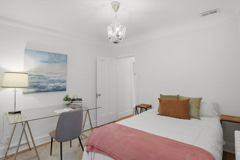 Tiny photo for 2815 W Fitch Avenue, Chicago, IL 60645 (MLS # 12600904)