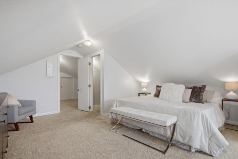 Tiny photo for 2815 W Fitch Avenue, Chicago, IL 60645 (MLS # 12600904)