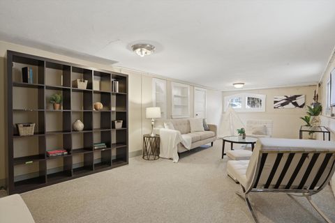 Tiny photo for 2815 W Fitch Avenue, Chicago, IL 60645 (MLS # 12600904)