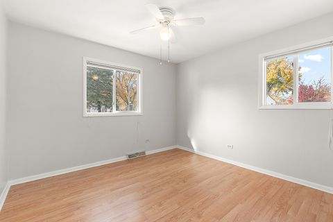 Tiny photo for 9053 Poplar Road, Orland Park, IL 60462 (MLS # 12514729)