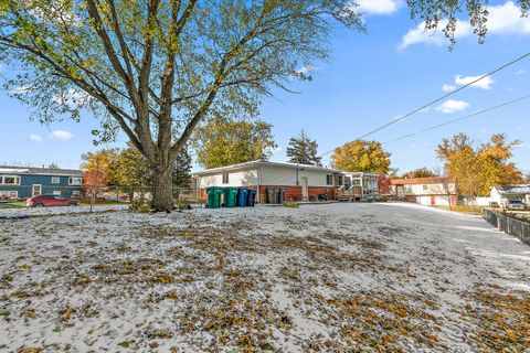 Tiny photo for 9053 Poplar Road, Orland Park, IL 60462 (MLS # 12514729)