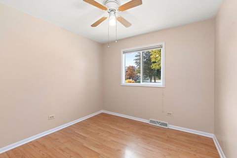 Tiny photo for 9053 Poplar Road, Orland Park, IL 60462 (MLS # 12514729)