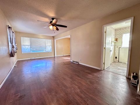 Tiny photo for 701 Ave L, Sterling, IL 61081 (MLS # 12588208)