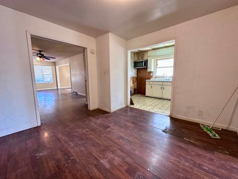 Tiny photo for 701 Ave L, Sterling, IL 61081 (MLS # 12588208)