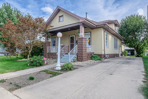 Tiny photo for 336 E 1st Street, El Paso, IL 61738 (MLS # 12698087)