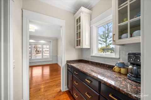 Tiny photo for 216 S Whispering Hills Drive, Naperville, IL 60540 (MLS # 12558234)