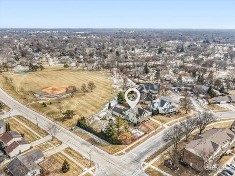 Tiny photo for 216 S Whispering Hills Drive, Naperville, IL 60540 (MLS # 12558234)