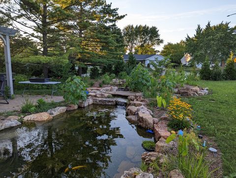 Tiny photo for 216 S Whispering Hills Drive, Naperville, IL 60540 (MLS # 12558234)