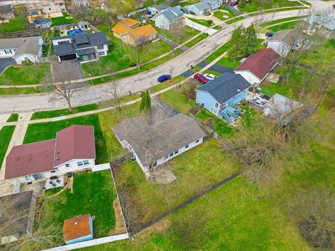 Tiny photo for 221 Davis Lane, Bolingbrook, IL 60440 (MLS # 12589071)