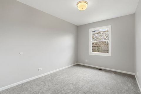 Tiny photo for 221 Davis Lane, Bolingbrook, IL 60440 (MLS # 12589071)