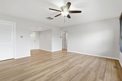 Tiny photo for 221 Davis Lane, Bolingbrook, IL 60440 (MLS # 12589071)