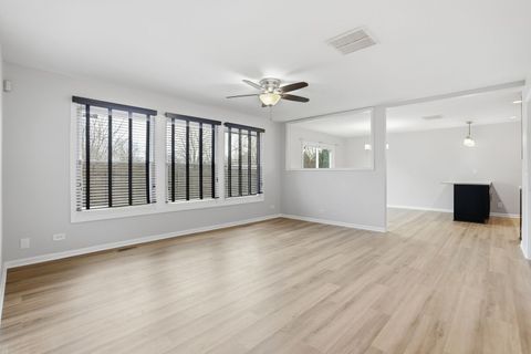 Tiny photo for 221 Davis Lane, Bolingbrook, IL 60440 (MLS # 12589071)