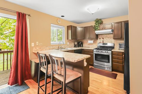 Tiny photo for 6771 E Wellsley Court, Gurnee, IL 60031 (MLS # 12552521)