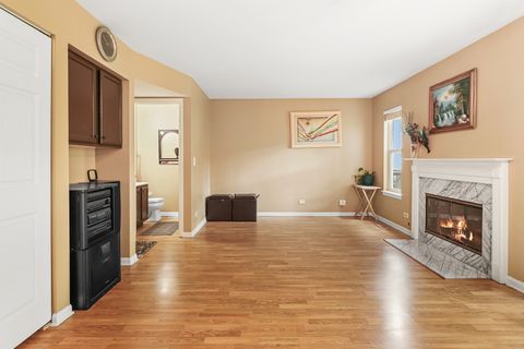 Tiny photo for 6771 E Wellsley Court, Gurnee, IL 60031 (MLS # 12552521)