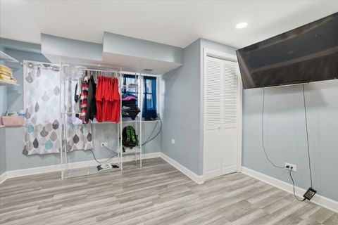 Tiny photo for 1582 Pennsylvania Avenue, Des Plaines, IL 60018 (MLS # 12511169)