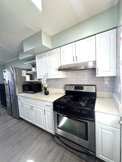 Tiny photo for 1582 Pennsylvania Avenue, Des Plaines, IL 60018 (MLS # 12511169)