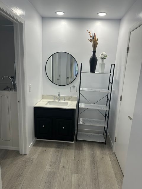 Tiny photo for 301 Lake Hinsdale Drive #108, Willowbrook, IL 60527 (MLS # 12544571)