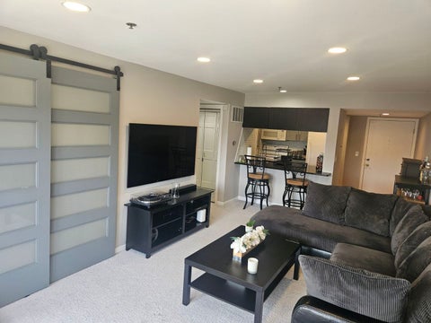 Tiny photo for 308 Happ Road #304, Northfield, IL 60093 (MLS # 12678879)