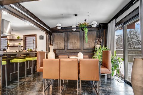 Tiny photo for 491 OLD SURREY Lane #A, Hinsdale, IL 60521 (MLS # 12525416)