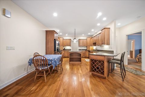 Tiny photo for 781 Manor Hill Place, Sugar Grove, IL 60554 (MLS # 12508475)