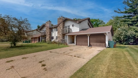 Photo of 1545 W Stonehenge Drive #0, Sycamore, IL 60178 (MLS # 12610629)