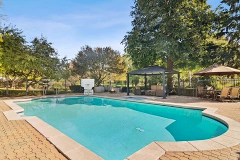 Tiny photo for 1515 Galloway Drive, Inverness, IL 60010 (MLS # 12579450)