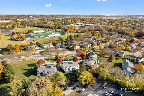 Tiny photo for 310 Buckingham Circle #B, Elgin, IL 60120 (MLS # 12510859)