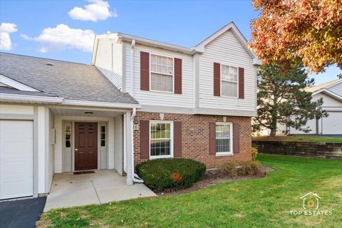 Tiny photo for 310 Buckingham Circle #B, Elgin, IL 60120 (MLS # 12510859)