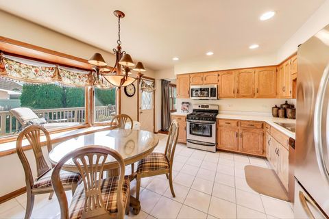 Tiny photo for 8843 Oxford Street, Woodridge, IL 60517 (MLS # 12471308)