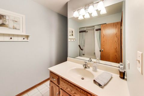 Tiny photo for 8843 Oxford Street, Woodridge, IL 60517 (MLS # 12471308)