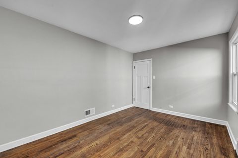 Tiny photo for 7234 S Sacramento Avenue, Chicago, IL 60629 (MLS # 12492993)