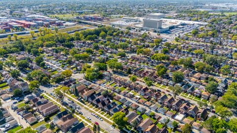 Tiny photo for 7234 S Sacramento Avenue, Chicago, IL 60629 (MLS # 12492993)