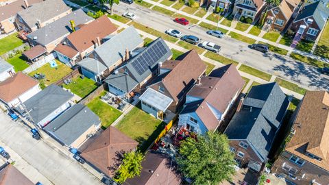 Tiny photo for 7234 S Sacramento Avenue, Chicago, IL 60629 (MLS # 12492993)