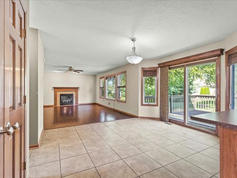 Tiny photo for 6058 Dorothy Lane, Roscoe, IL 61073 (MLS # 12468303)