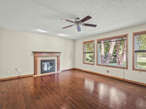 Tiny photo for 6058 Dorothy Lane, Roscoe, IL 61073 (MLS # 12468303)