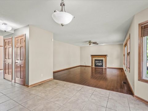 Tiny photo for 6058 Dorothy Lane, Roscoe, IL 61073 (MLS # 12468303)