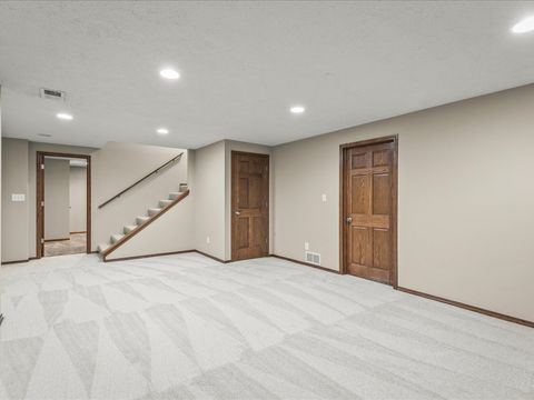 Tiny photo for 6058 Dorothy Lane, Roscoe, IL 61073 (MLS # 12468303)